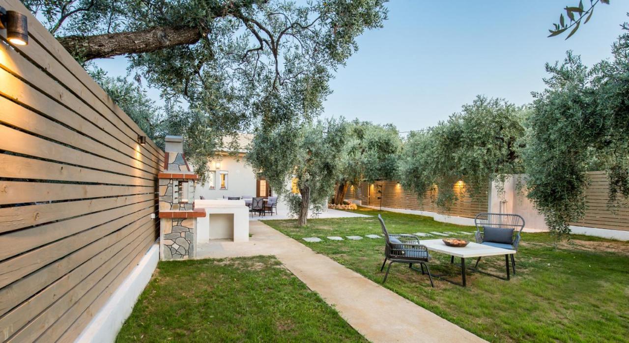 Villa 4 you iliopetra Skala Sotiros Esterno foto