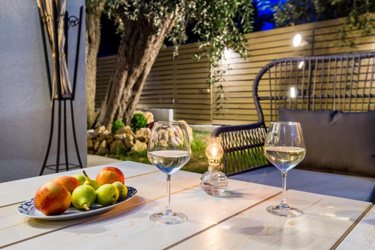 Villa 4 you iliopetra Skala Sotiros Esterno foto