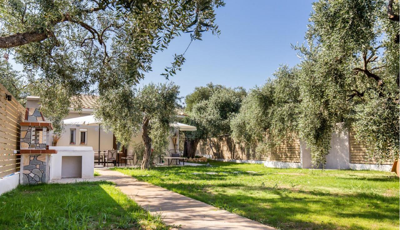 Villa 4 you iliopetra Skala Sotiros Esterno foto