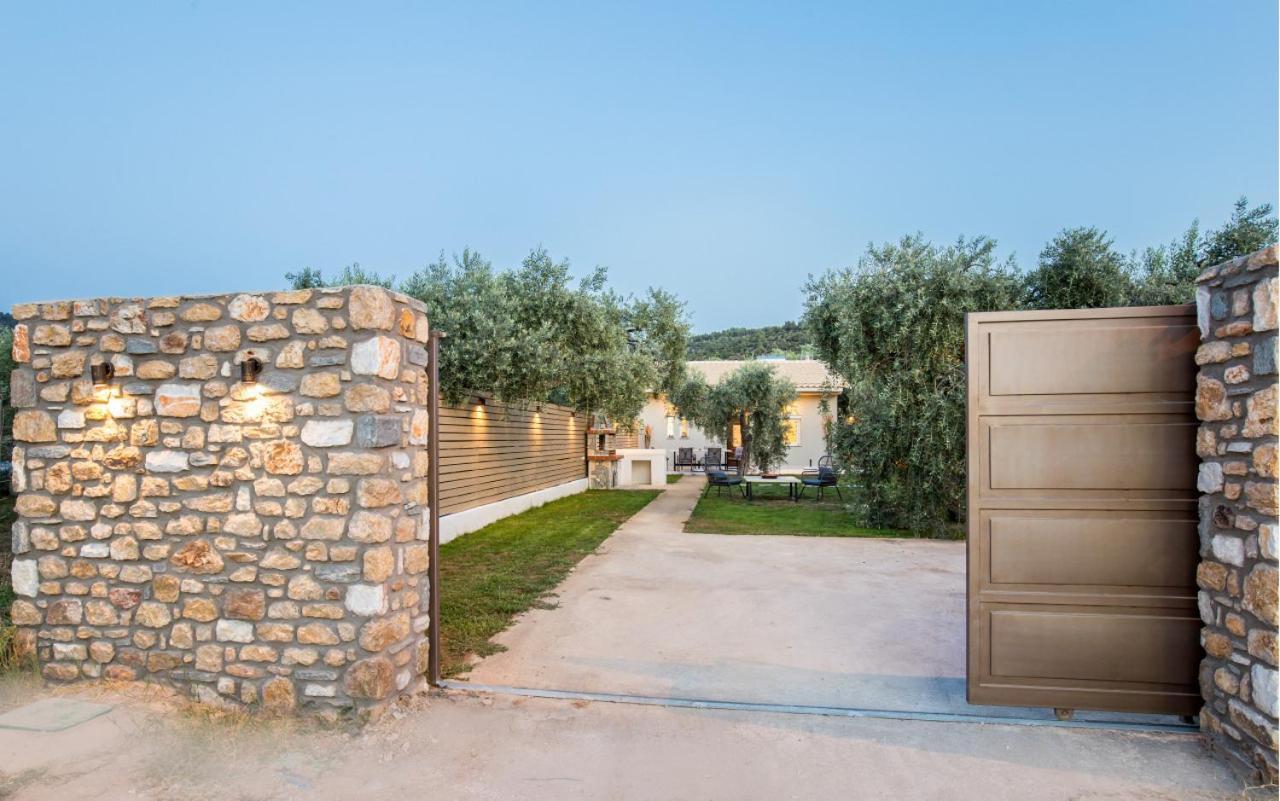 Villa 4 you iliopetra Skala Sotiros Esterno foto