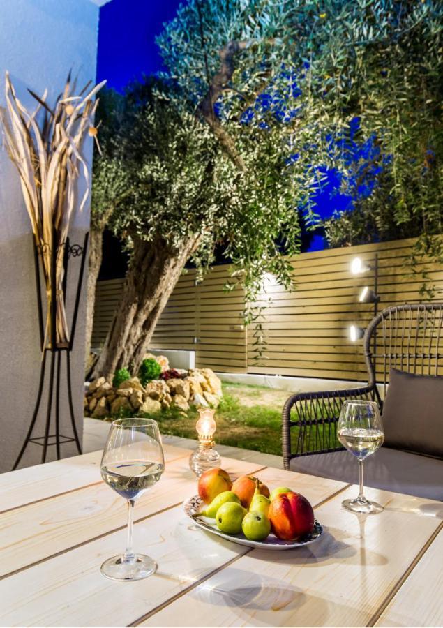 Villa 4 you iliopetra Skala Sotiros Esterno foto