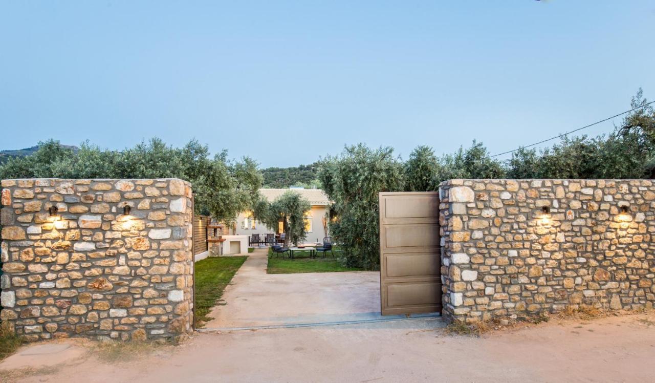 Villa 4 you iliopetra Skala Sotiros Esterno foto