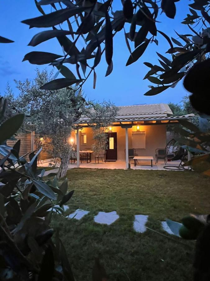 Villa 4 you iliopetra Skala Sotiros Esterno foto