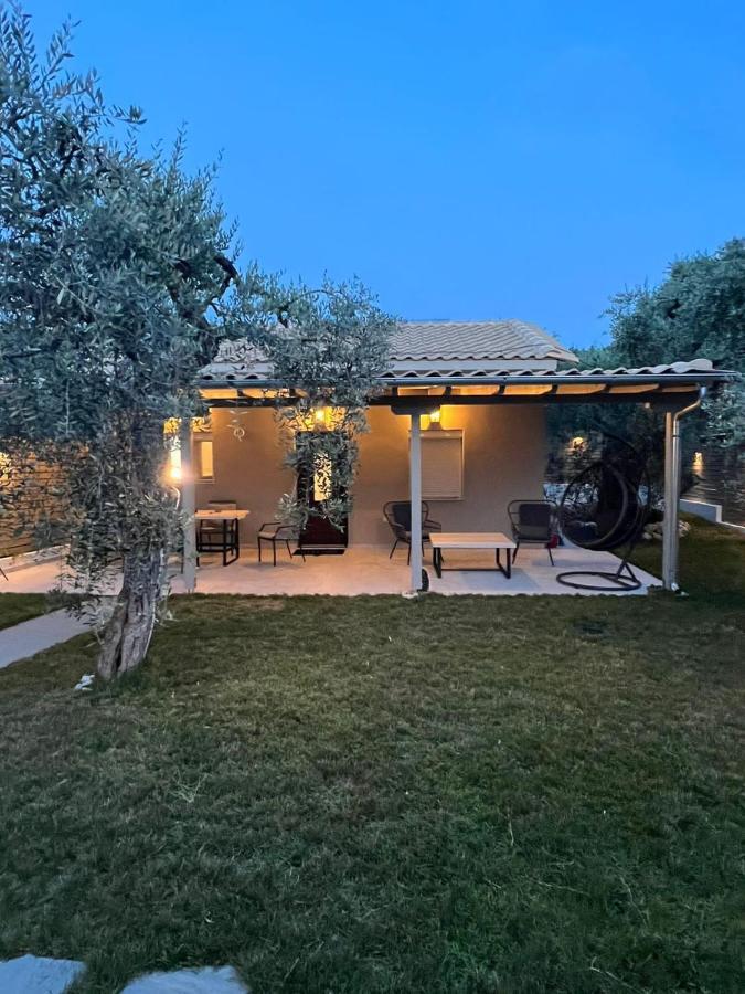 Villa 4 you iliopetra Skala Sotiros Esterno foto